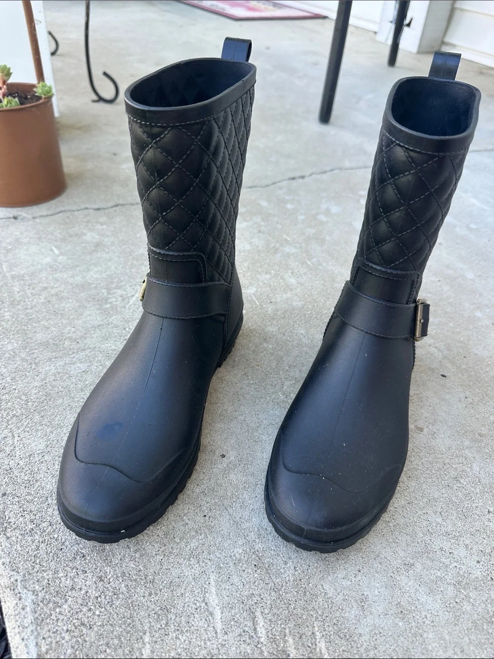 Capelli New York Black Rain boot size 7 women’s